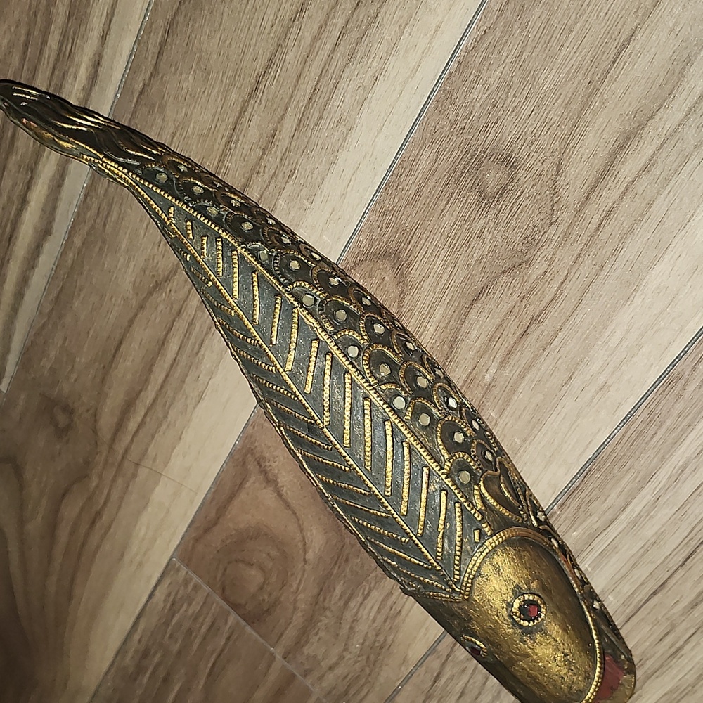 🔥Vintage Rare Gold and Black Decorative Fish Sculpture